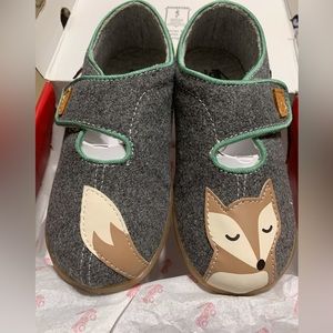 - NEW IN BOX See Kai Run Gray Fox, toddler size 11. Adorable